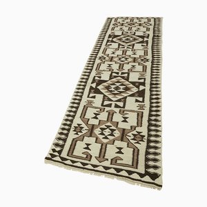 Alfombra de corredor Kilim vintage