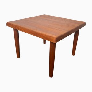 Dänischer Couchtisch aus Teak von Niels Bach, 1970er