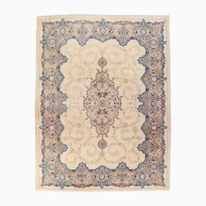 Kashan Rug in Floral Pattern