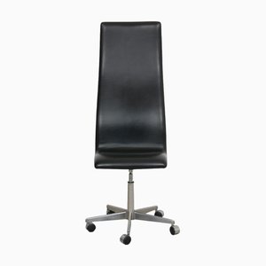 Hoher Oxford Bürostuhl aus schwarzem Leder von Arne Jacobsen, 1990er