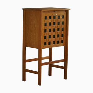 Moderner Dänischer Mid-Century Barschrank aus Eiche mit Grünem Glas, 1960er