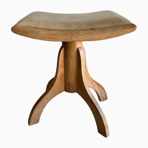 Vintage Holzhocker mit hellgelber Sitzfläche