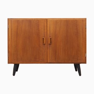 Dänisches Vintage Sideboard aus Nussholz von Børge Mogensen, 1960er