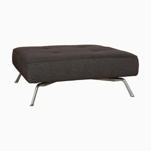 Otomana Smala de tela gris de Ligne Roset
