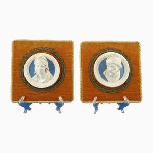19th Century Ceramic Medallions with High Relief Faces of Renaissance Figures from Cantagalli, Late 1800s, Set of 2