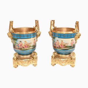 Maceteros de porcelana de Sevres. Juego de 2