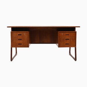 Bureau avec Pieds Luge en Teck par Svend Åge Madsen pour HP Hansen, 1960s