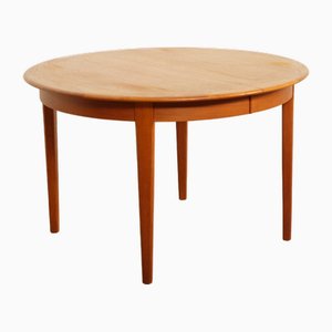Vintage Extendable Round Dining Table in Teak