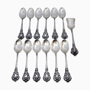 Teelöffel und Zuckerschaufel aus geprägtem Silber, 12 . Set