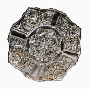 Silver Ashtray with Shell-Shaped Reliefs and Applications