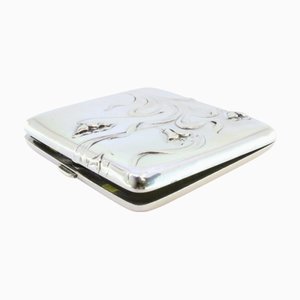 Jugendstil Zigarettenetui aus Silber mit floralen Reliefs