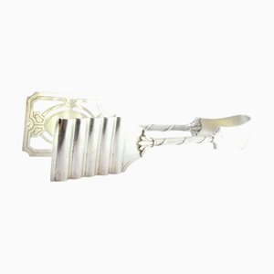 Salad Tongs in Cut-Out Silver