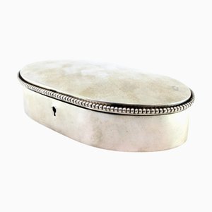 Plain Silver Jewelry Box in Elliptical Shape