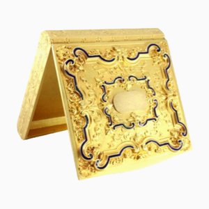 Boîte de Toilette Dorée en Forme de Coquillage avec Reliefs Émaillés et Ciselés, Couvercle à Charnière en Plaque Monogramme et Miroir