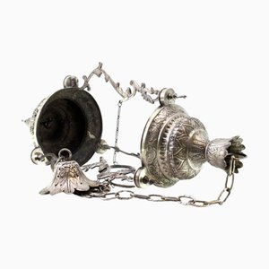 Colgante de plata con relieves, cadena de suspensión de malla, candado y soporte de techo