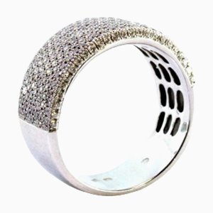 Bague en or blanc avec diamants taille brillant et huit anneaux