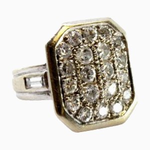 Bague en Or Blanc avec Diamants Taille Brillant et Coins Découpés