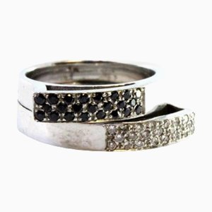 White Gold Ring with Brilliant Cut White and Black Diamonds