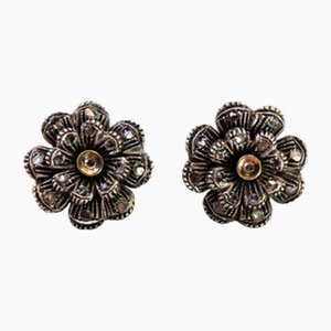 Circular Earrings in Gold and Silver with Flower-Shaped Diamond Chips, Set of 2