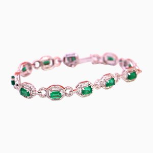 White Gold Bracelet with Brilliant Cut Diamonds and Calibrated Emeralds