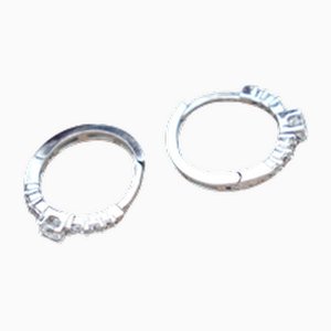 18 Karat White Gold Earrings with Calibrated Zirconias, Set of 2