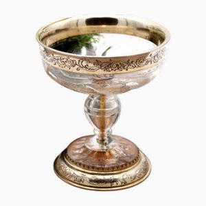 Tasse aus geschliffenem Kristallglas mit Silberstruktur