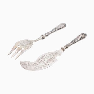 Silbernes Fischmesser und -gabel mit Gravur auf den Klingen, 2 . Set