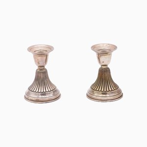Niedrige Kerzenständer aus geprägtem Silber, 2er Set