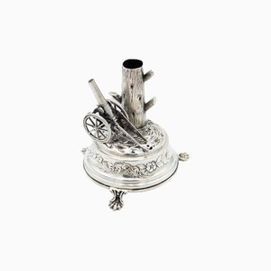 Soporte para palillos de plata con árbol y cañón en miniatura