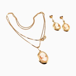 Halskette und Ohrringe aus 18 Karat Gold mit Kamee, 3 . Set