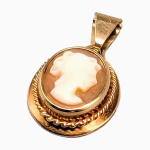 Colgante de Oro con Cameo