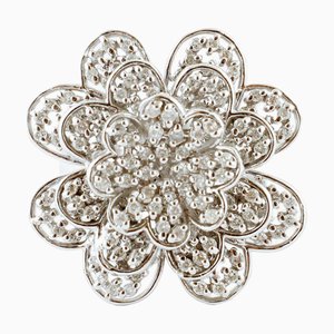 Blumenring mit Diamanten