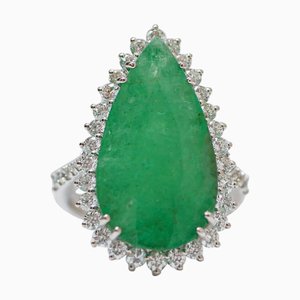 Anillo de Oro Blanco de 18 Kilates con Esmeralda y Diamantes