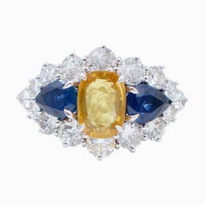18 Karat White Gold Ring with Blue and Yellow Sapphires and Diamonds