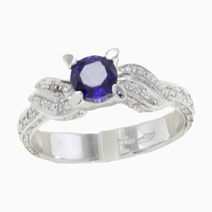 Ring aus 18 Karat Weißgold mit Saphir und Diamanten