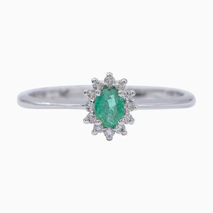 Ring aus 18 Karat Weißgold mit Smaragd und Diamanten