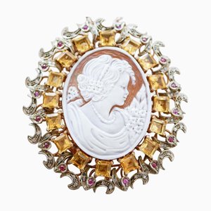 Broche o colgante de camafeo, topacios, rubíes, diamantes, oro rosa y plata