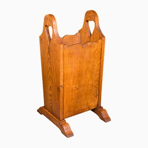 Soporte de madera victoriano inglés Arts & Crafts de roble, década de 1900