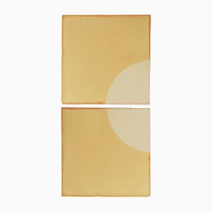Lámpara de pared decorativa Tiles Moon de cerámica en amarillo de Violaine d'Harcourt