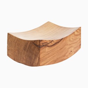 V21144 Vessel in Natural Oak Wood by Jörg Pietschmann