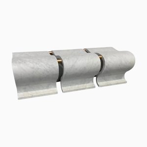 Onda Bank aus Carrara Marmor & Kupfer von Atelier Terrai