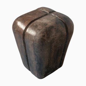 Table d'Appoint Ritual en Chanvre Crète par Lucas Tyra Morten
