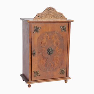 Petit Meuble Art Nouveau en Bois avec Ornements en Bronze & Détails Sculptés