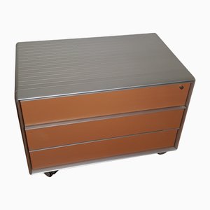 Cassettiera in alluminio con rotelle di Bene