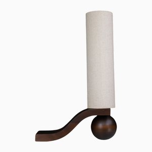 Lampada da tavolo Mid-Century in legno scolpito di Vladimír Nývlt, Repubblica Ceca, anni '70