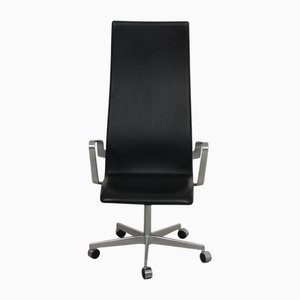 Hoher Oxford Bürostuhl aus schwarzem Essential Leder von Arne Jacobsen, 2016