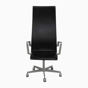 Hoher Oxford Bürostuhl aus schwarzem Essential Leder von Arne Jacobsen, 2016