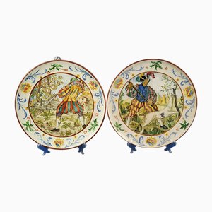 Grandes Assiettes Néo-Renaissance en Céramique, 1930, Set de 2
