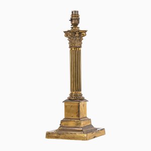 Lampada da tavolo corinzia in ottone, inizio XX secolo, anni '20