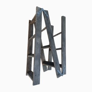 Scala pieghevole in legno della metà del XX secolo, anni '40